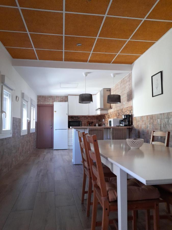 Villa Vivienda Turistica Vino Tinto Almonacid de Toledo Exterior foto